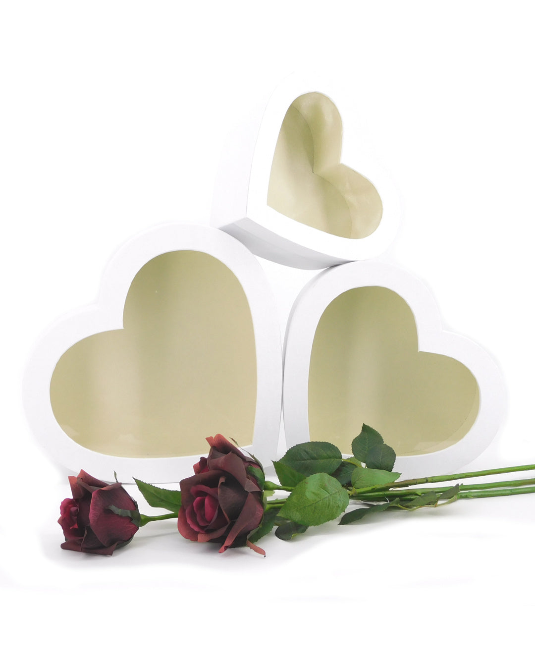 http://greencompanypescia.it/cdn/shop/products/scatole-cuore-bianco.jpg?v=1643151909